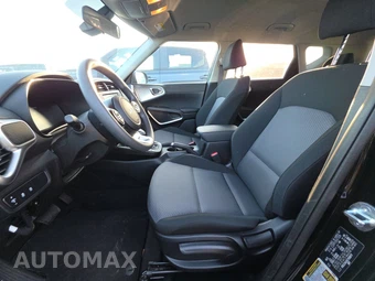 2025 Kia Soul LX - miniatura 7
