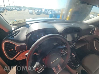 2025 Kia Soul LX - miniatura 11