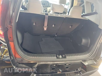 2025 Kia Soul LX - miniatura 16