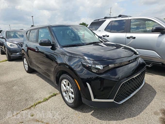 2025 Kia Soul LX - miniatura 3