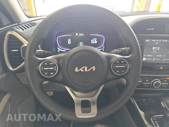 2025 Kia Soul LX - miniatura 10