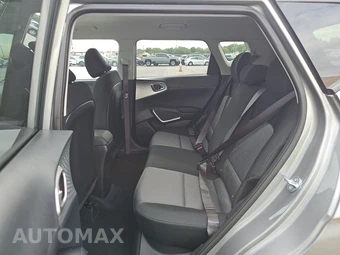 2025 Kia Soul LX - miniatura 13