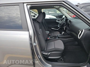 2025 Kia Soul LX - miniatura 8