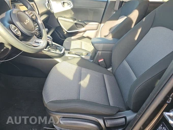 2025 Kia Soul LX - miniatura 7