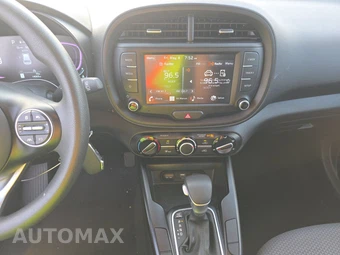 2025 Kia Soul LX - miniatura 11
