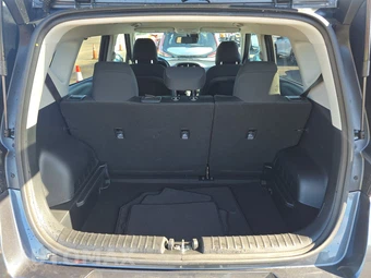2025 Kia Soul LX - miniatura 16