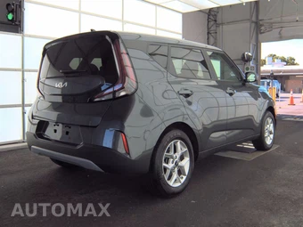2025 Kia Soul LX - miniatura 4