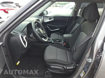 2025 Kia Soul LX - miniatura 7
