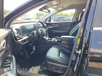 2025 Kia Sportage EX - miniatura 7