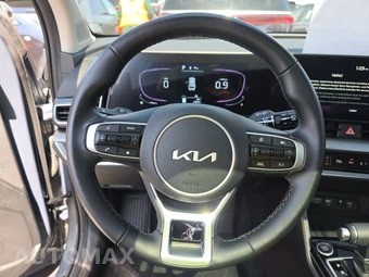 2025 Kia Sportage EX - miniatura 10
