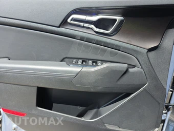 2025 Kia Sportage EX - miniatura 9