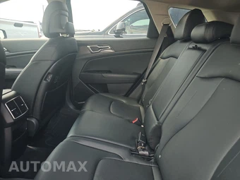 2025 Kia Sportage EX - miniatura 13