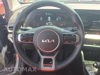 2025 Kia Sportage EX - miniatura 10