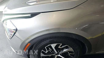 2025 Kia Sportage EX - miniatura 18