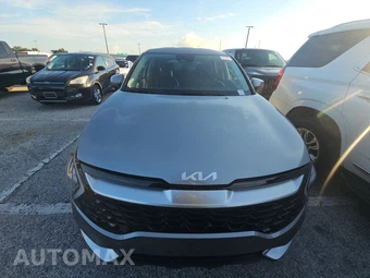 2025 Kia Sportage EX - miniatura 2