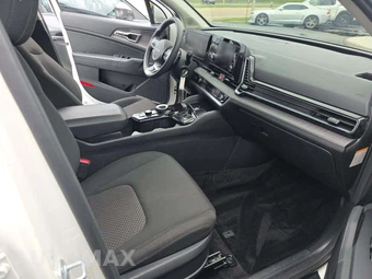 2025 Kia Sportage Hybrid LX - miniatura 18