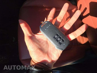 2025 Kia Sportage Hybrid SX-Prestige - miniatura 5