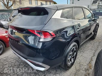 2025 Kia Sportage LX - miniatura 4