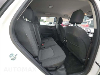 2025 Kia Sportage LX - miniatura 13