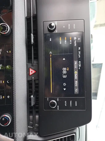 2025 Kia Sportage LX - miniatura 24