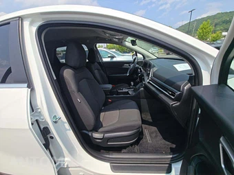 2025 Kia Sportage LX - miniatura 15
