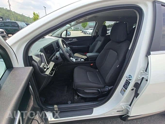 2025 Kia Sportage LX - miniatura 3
