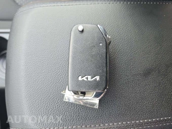 2025 Kia Sportage LX - miniatura 5