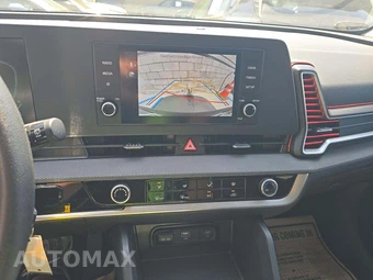 2025 Kia Sportage LX - miniatura 10