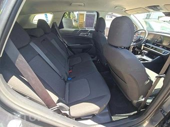 2025 Kia Sportage LX - miniatura 16