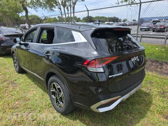2025 Kia Sportage LX - miniatura 3