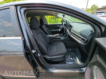 2025 Kia Sportage LX - miniatura 18