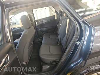 2025 Kia Sportage LX - miniatura 13