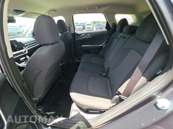 2025 Kia Sportage LX - miniatura 19