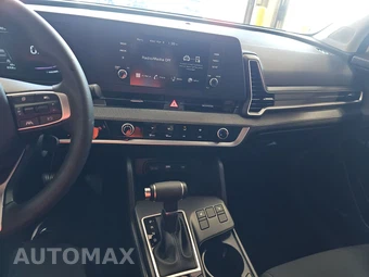 2025 Kia Sportage LX - miniatura 11