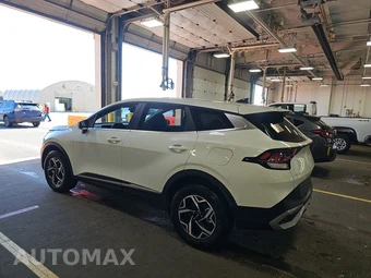2025 Kia Sportage LX - miniatura 6