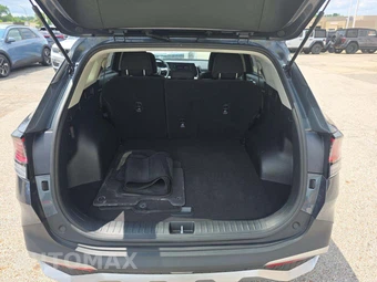 2025 Kia Sportage LX - miniatura 14