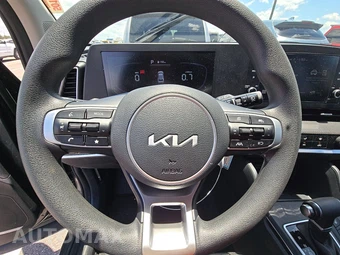 2025 Kia Sportage LX - miniatura 10