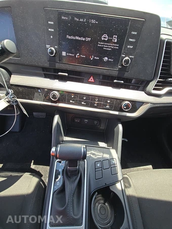 2025 Kia Sportage LX - miniatura 11
