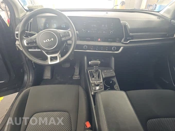 2025 Kia Sportage LX - miniatura 11