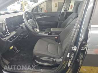 2025 Kia Sportage LX - miniatura 7