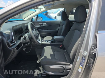 2025 Kia Sportage LX - miniatura 7