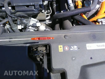 2025 Kia Sportage Plug-In Hybrid X-Line - miniatura 17