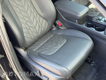2025 Kia Sportage Plug-In Hybrid X-Line Prestige - miniatura 19