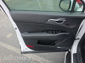 2025 Kia Sportage SX - miniatura 9