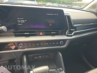 2025 Kia Sportage SX-Prestige - miniatura 11