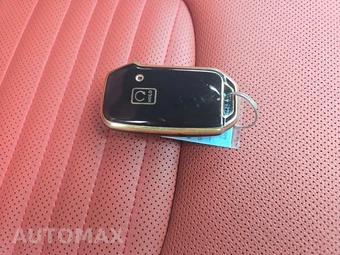 2025 Kia Sportage SX-Prestige - miniatura 14