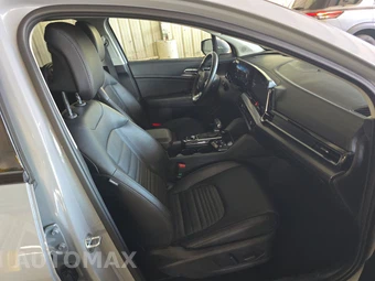 2025 Kia Sportage SX-Prestige - miniatura 8