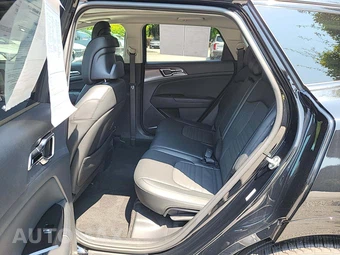 2025 Kia Sportage SX-Prestige - miniatura 13