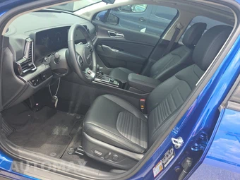 2025 Kia Sportage SX-Prestige - miniatura 7