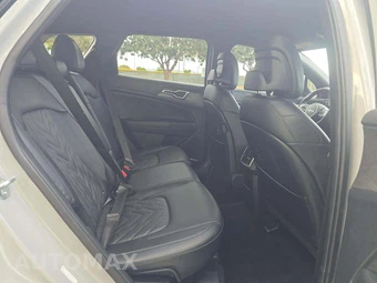 2025 Kia Sportage X-Line - miniatura 16